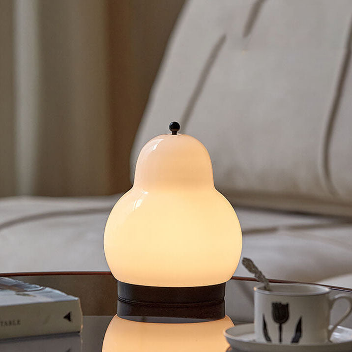 フレンチクリーム ペアシェイプ LED 充電式タッチテーブルランプ