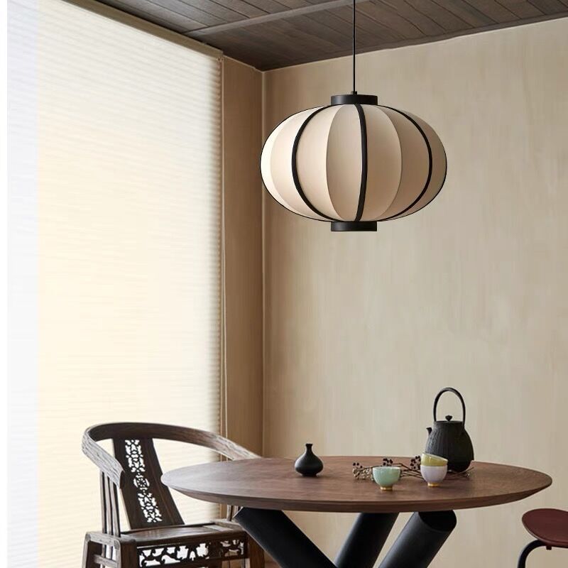Traditional Chinese Fabric Lantern Iron Frame 1-Light Pendant Light For Living Room