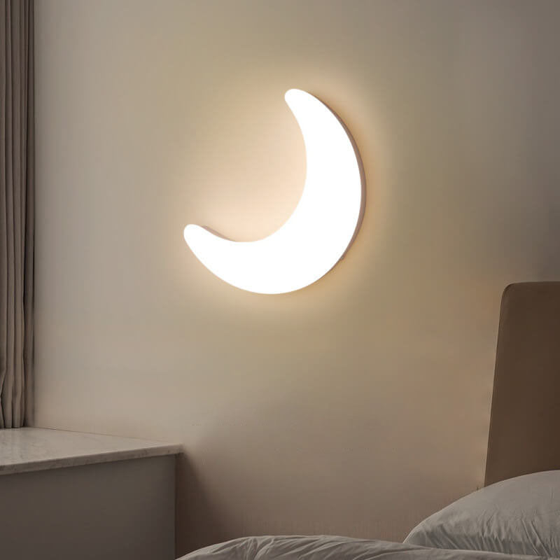مصباح حائط LED بتصميم قمري حديث ومبتكر من الأكريليك