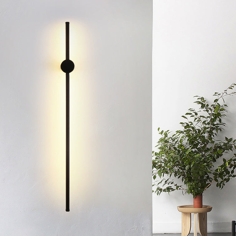 مصباح حائط LED طويل من الألومنيوم والحديد والسيليكون بتصميم عصري بسيط لغرفة النوم