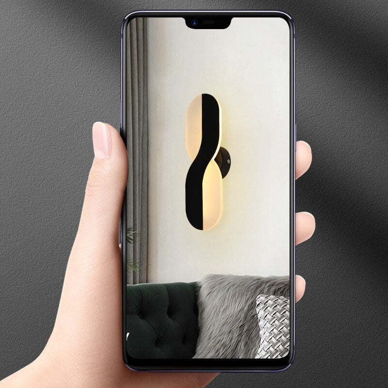 مصباح حائط LED دوار بتصميم عصري بسيط