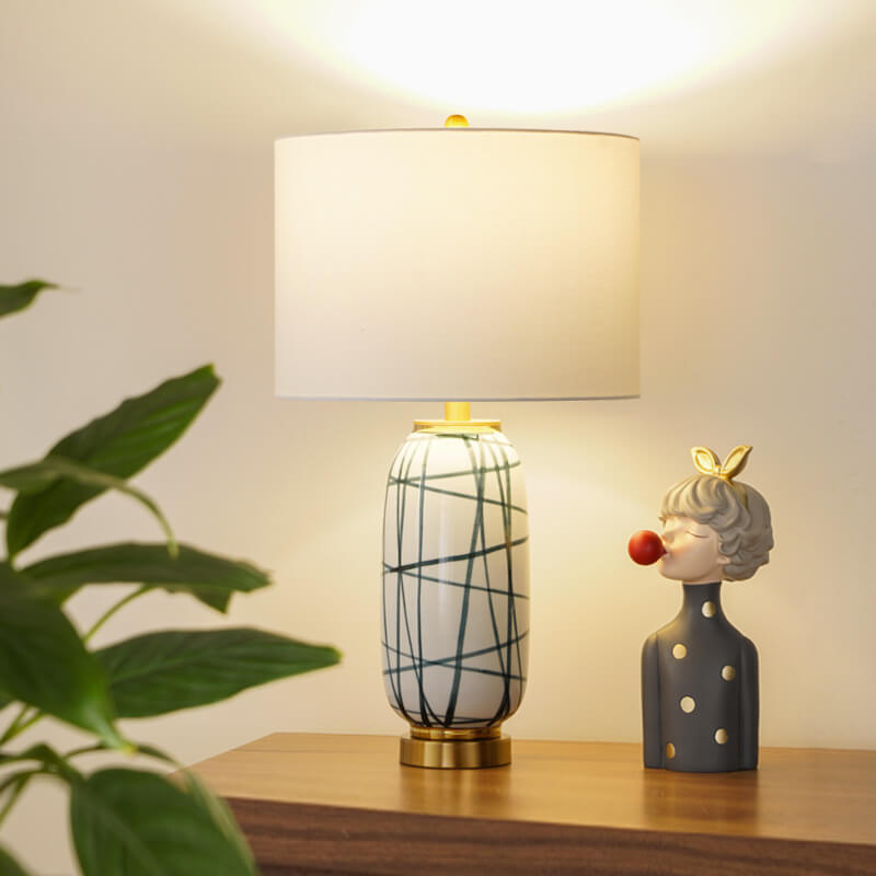 Nordic Light Luxury Green Striped Ceramic Drum Fabric 1-Light Table Lamp