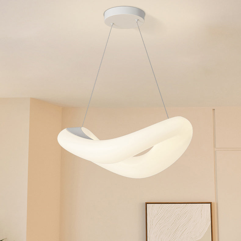 مصباح LED معلق بتصميم عصري بسيط من مادة البولي إيثيلين على شكل حلقة مموجة لغرفة النوم
