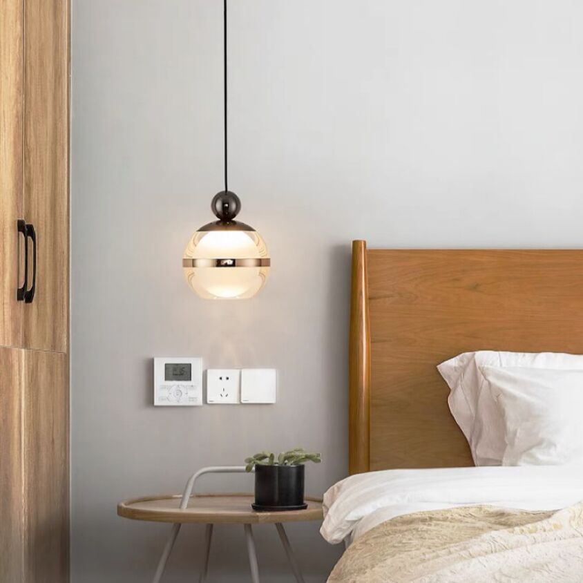 ثريا جزيرة صغيرة من الأكريليك بتصميم كرة مستديرة بتصميم إسكندنافي بسيط، مزودة بإضاءة 1/3