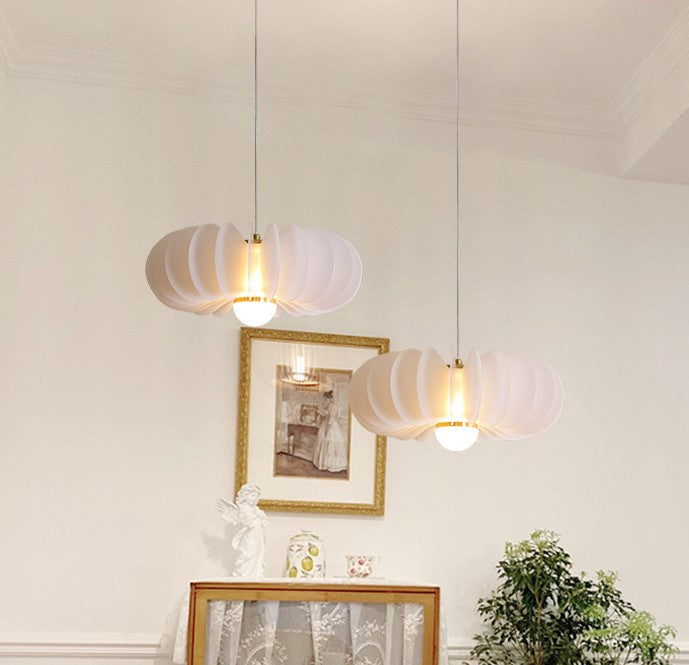 مصباح معلق فرنسي تقليدي على شكل قرص أكريليك من الحديد، على شكل قرع، مزود بمصباح واحد لغرفة المعيشة