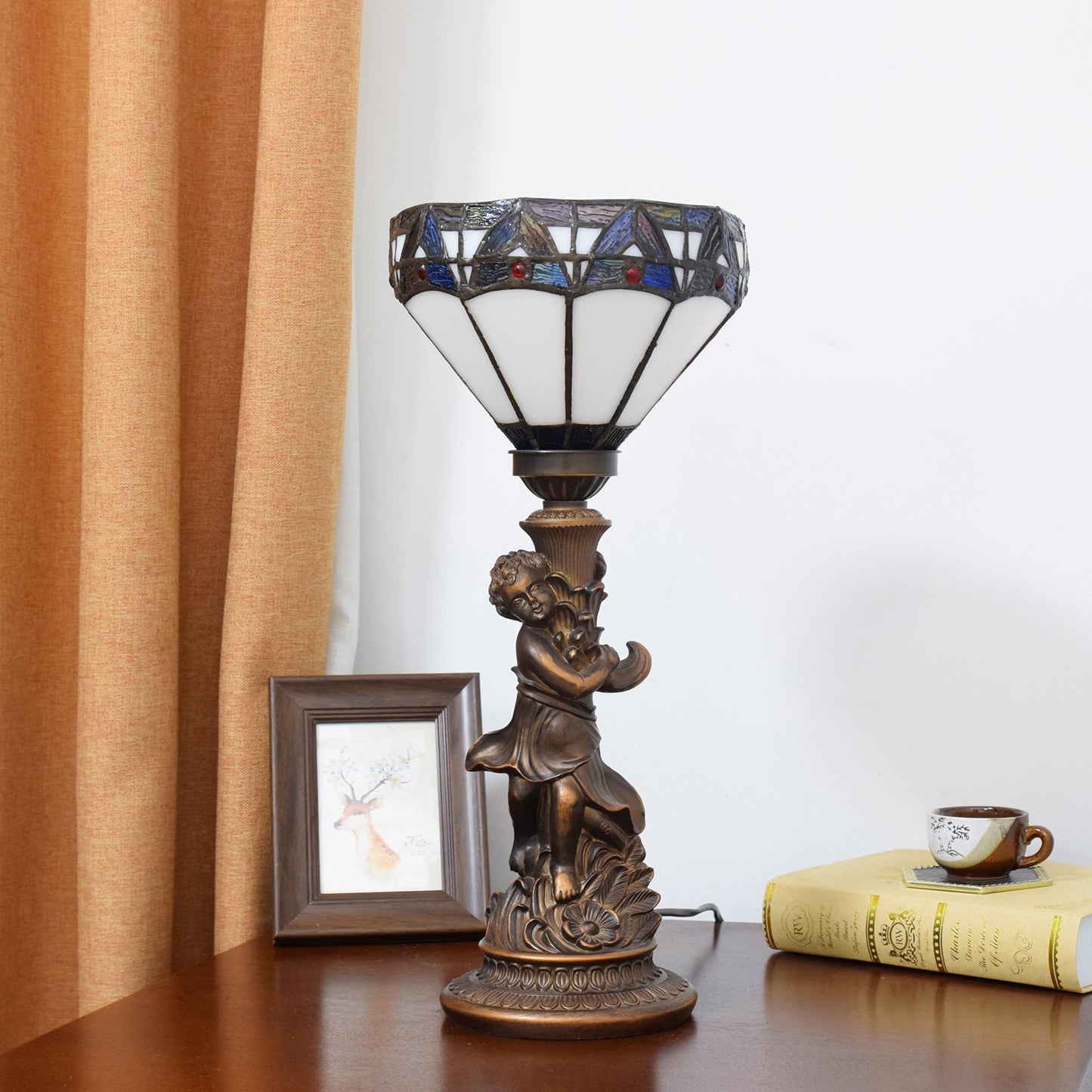 Traditional Vintage Resin Glass Diamond Boy 1-Light Table Lamp For Living Room