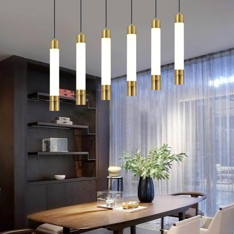 مصباح LED أسطواني ذهبي فاخر من الألومنيوم والأكريليك بتصميم بسيط