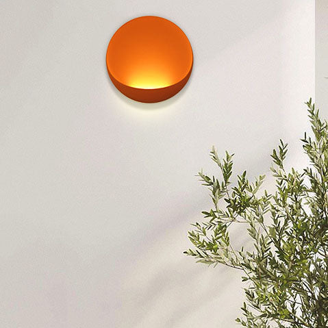 مصباح حائط LED دائري من الألومنيوم بتصميم عصري وبسيط