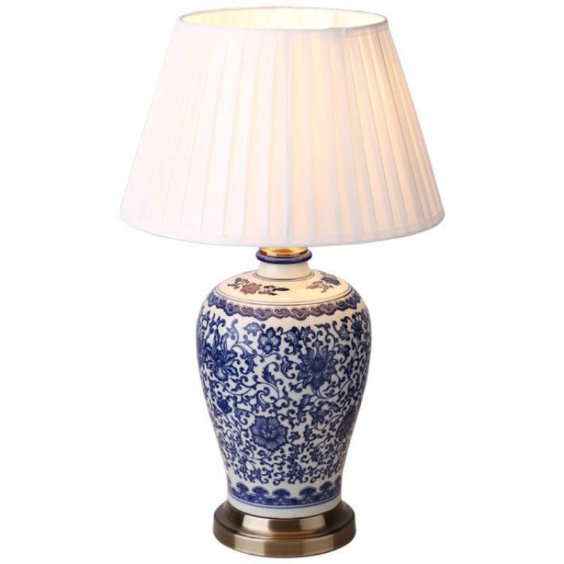Traditional Chinese Ceramic Vase Cone Fabric 1-Light Table Lamp For Home Office