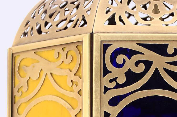مصباح معلق من النحاس بالكامل على الطراز المتوسطي، مزود بمصباح واحد