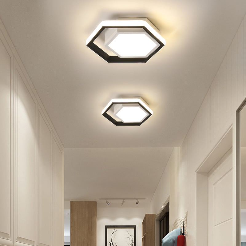 مصباح سقف LED بتصميم هندسي سداسي الشكل بتصميم حديث وبسيط