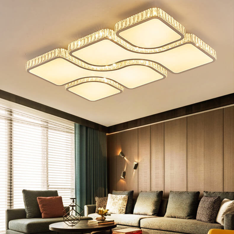 مصباح LED معدني مستطيل الشكل فاخر باللون الذهبي بتصميم عصري