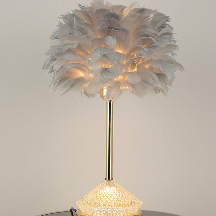 Modern Simple Feather Shade Diamond Acrylic Decorative 1-Light Table Lamp