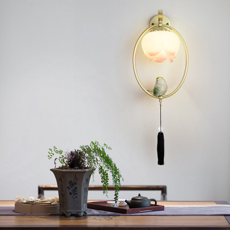 مصباح حائطي صيني تقليدي من الراتنج الحديدي على شكل زهرة اللوتس بيضاوي الشكل غير منتظم الشكل مزود بإضاءة واحدة لغرفة الطعام