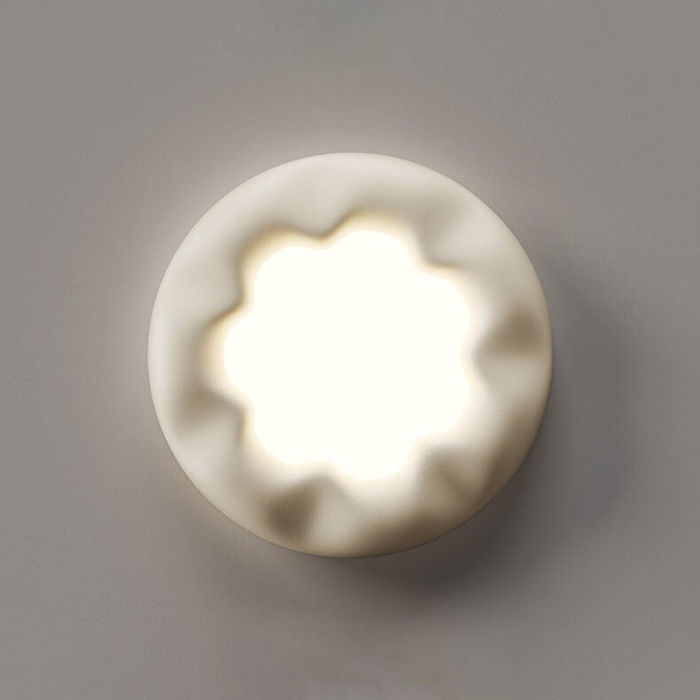 Modern Cream Flower Design Resin Acrylic LED Flush Mount Ceiling Light