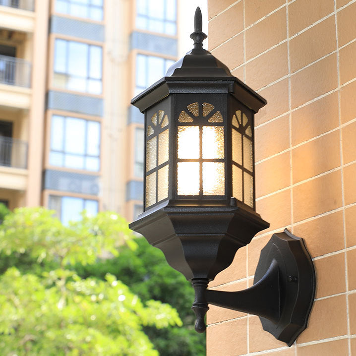 Traditional European Aluminum Alloy Castle Design Glass 1-Light Waterproof Wall Sconce Lamp For Outdoor Patio