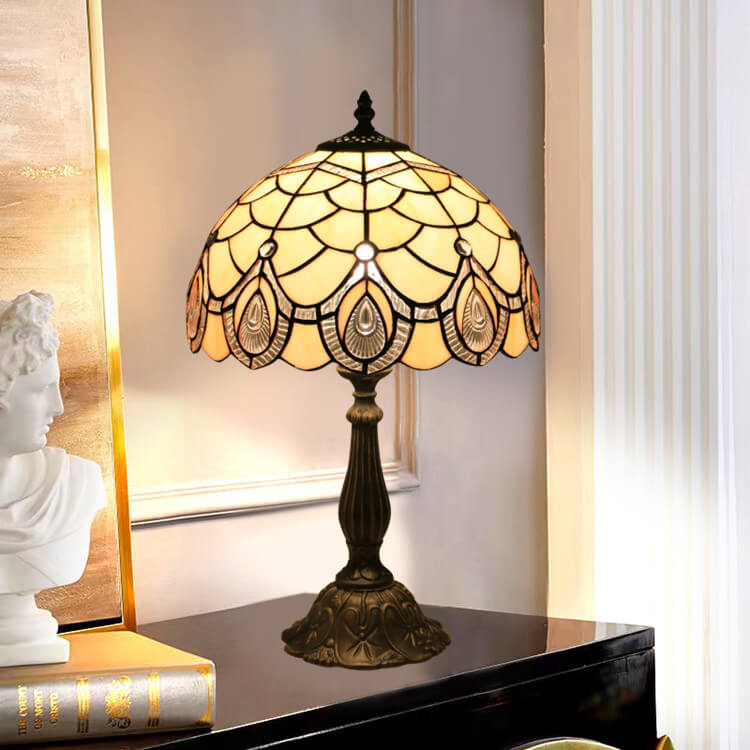 Tiffany Retro Lotus Resin Base Stained Glass 1-Light Table Lamp
