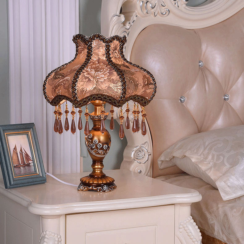 European Luxury Fabric Lace Resin 1-Light Table Lamp