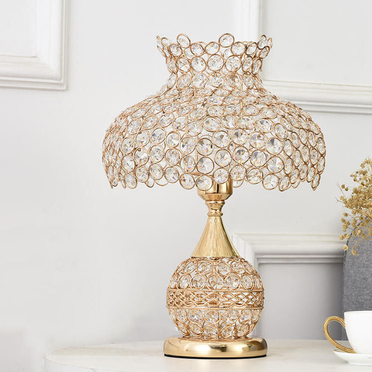 Nordic Luxury Crystal Cone Geometry 1-Light Table Lamp