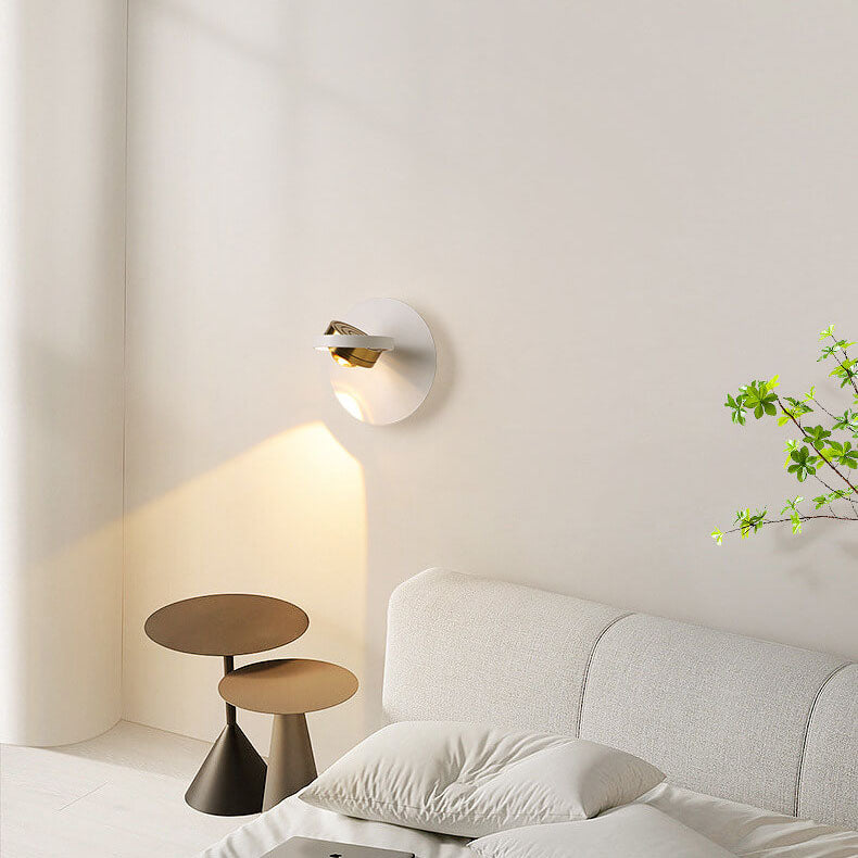 مصباح حائط LED دائري هندسي بسيط من الألومنيوم بتصميم نورديك