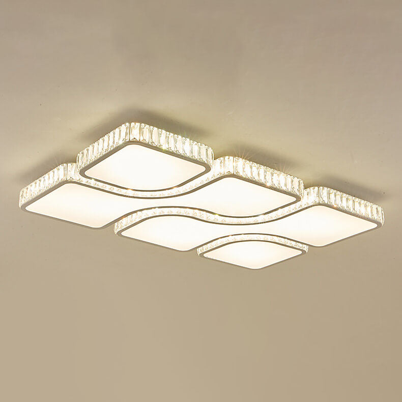 مصباح LED معدني مستطيل الشكل فاخر باللون الذهبي بتصميم عصري