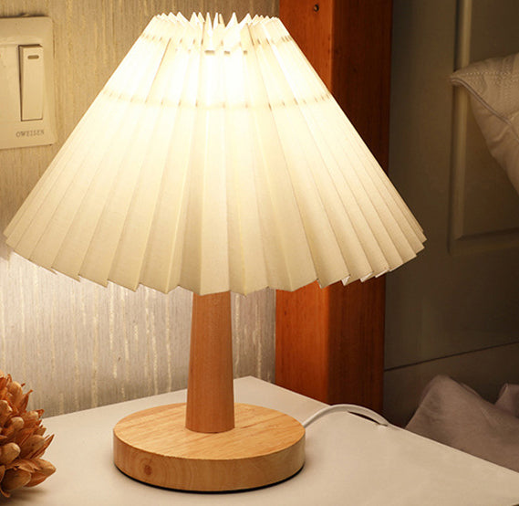Vintage Pleated Umbrella-shaped LED Table Lamp