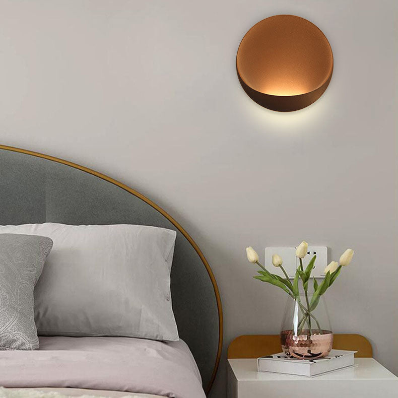 مصباح حائط LED دائري من الألومنيوم بتصميم عصري وبسيط