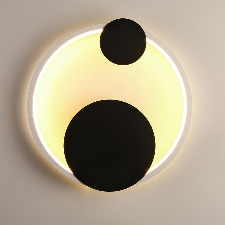 مصباح حائط LED دائري بيضاوي الشكل بتصميم عصري بسيط