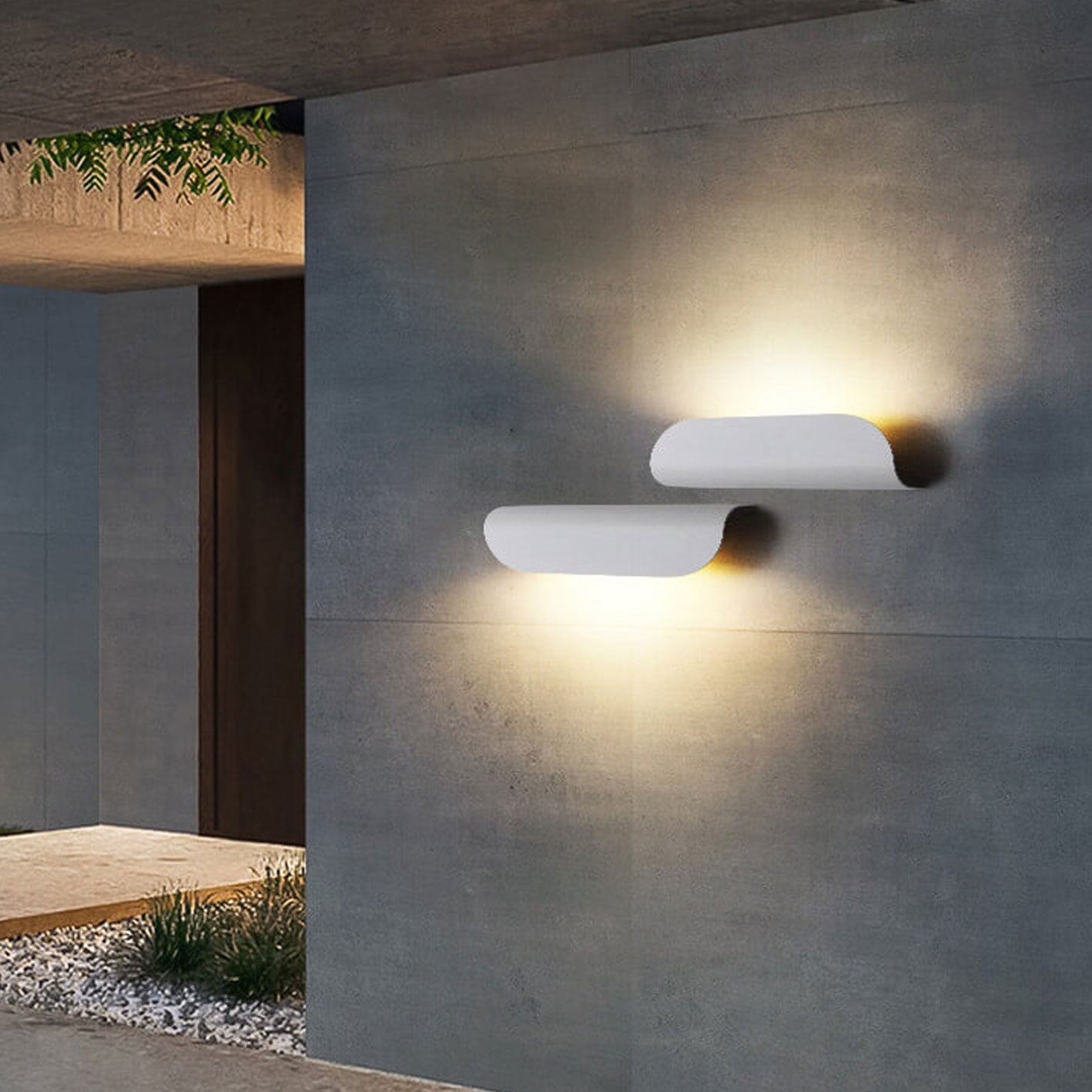 Modern Outdoor Curved Waterproof LED Garden Wall Sconce Lamp
