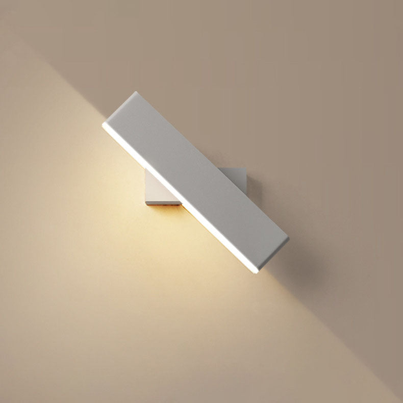 مصباح حائط LED مستطيل الشكل مصنوع من الألومنيوم والأكريليك بتصميم عصري وبسيط