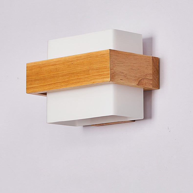 مصباح حائط مكعب زجاجي خشبي تقليدي بمصباح واحد بجانب السرير