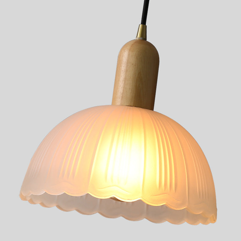 مصباح معلق على شكل زهرة نصف كروية من الخشب والنحاس والزجاج الياباني التقليدي لغرفة الطعام