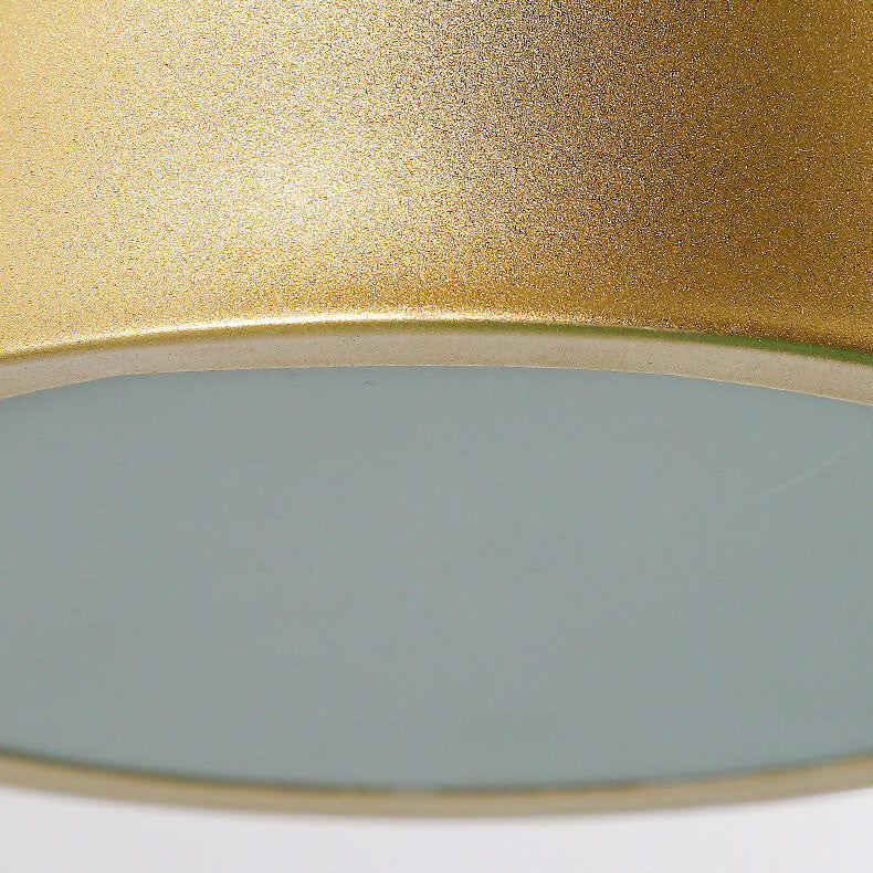مصباح حائط LED فاخر من Nordic Light باللون الأسود الذهبي مع رأس دائري من الحديد