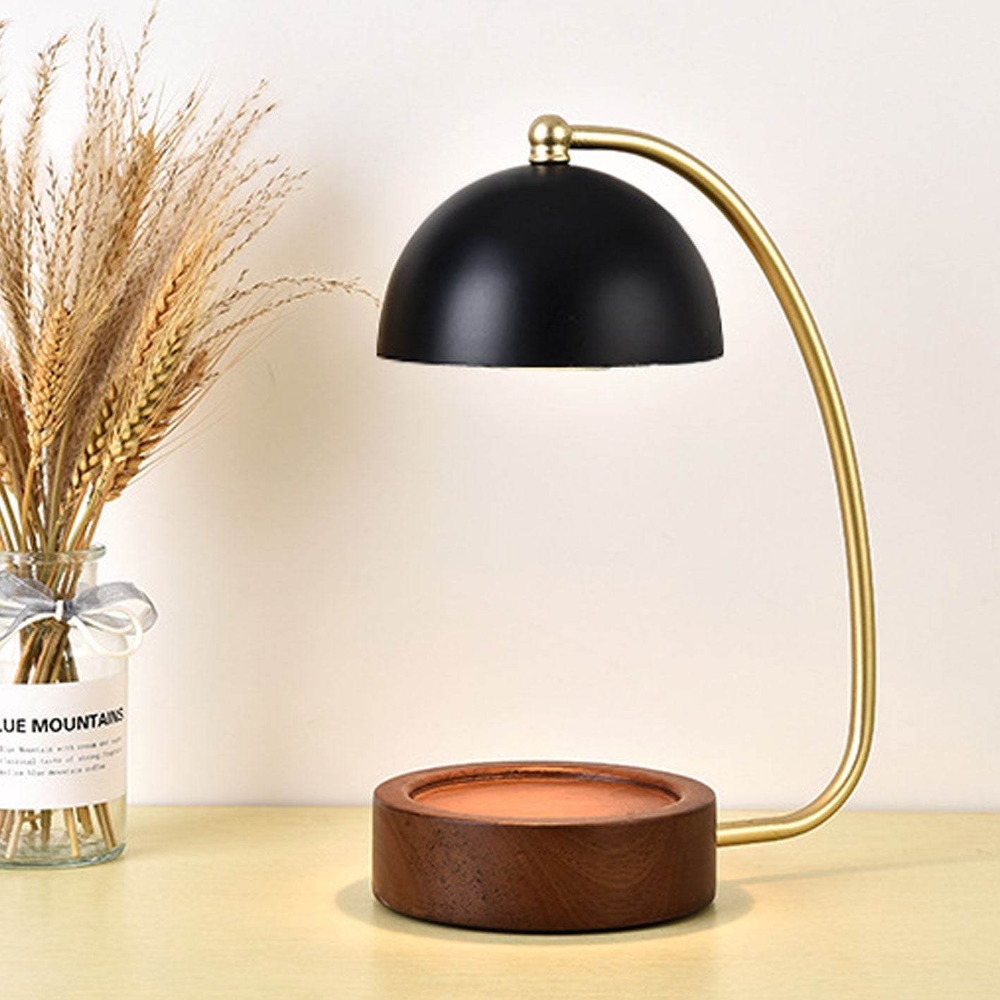 Japanese Creative Timing Dimming 1-Light Melting Wax Table Lamp