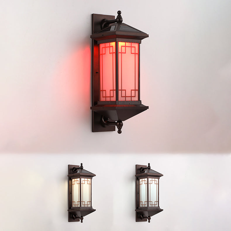 Traditional Chinese Aluminum Square Chinese Knot Pattern LED Waterproof Solar Wall Sconce Lamp For Outdoor Patio