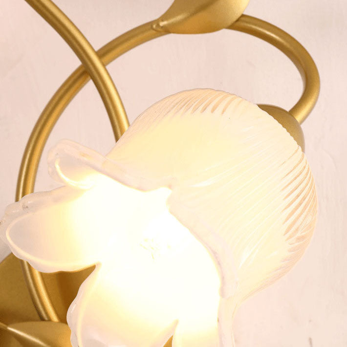 Modern Art Deco Flower Hardware Glass Crystal 2-Light Wall Sconce Lamp For Living Room