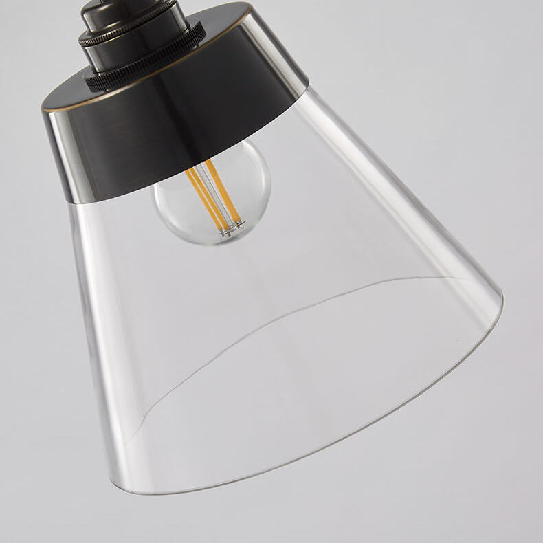 مصباح معلق بسيط وخفيف الوزن مصنوع من النحاس والزجاج على شكل جرس، مزود بمصباح واحد