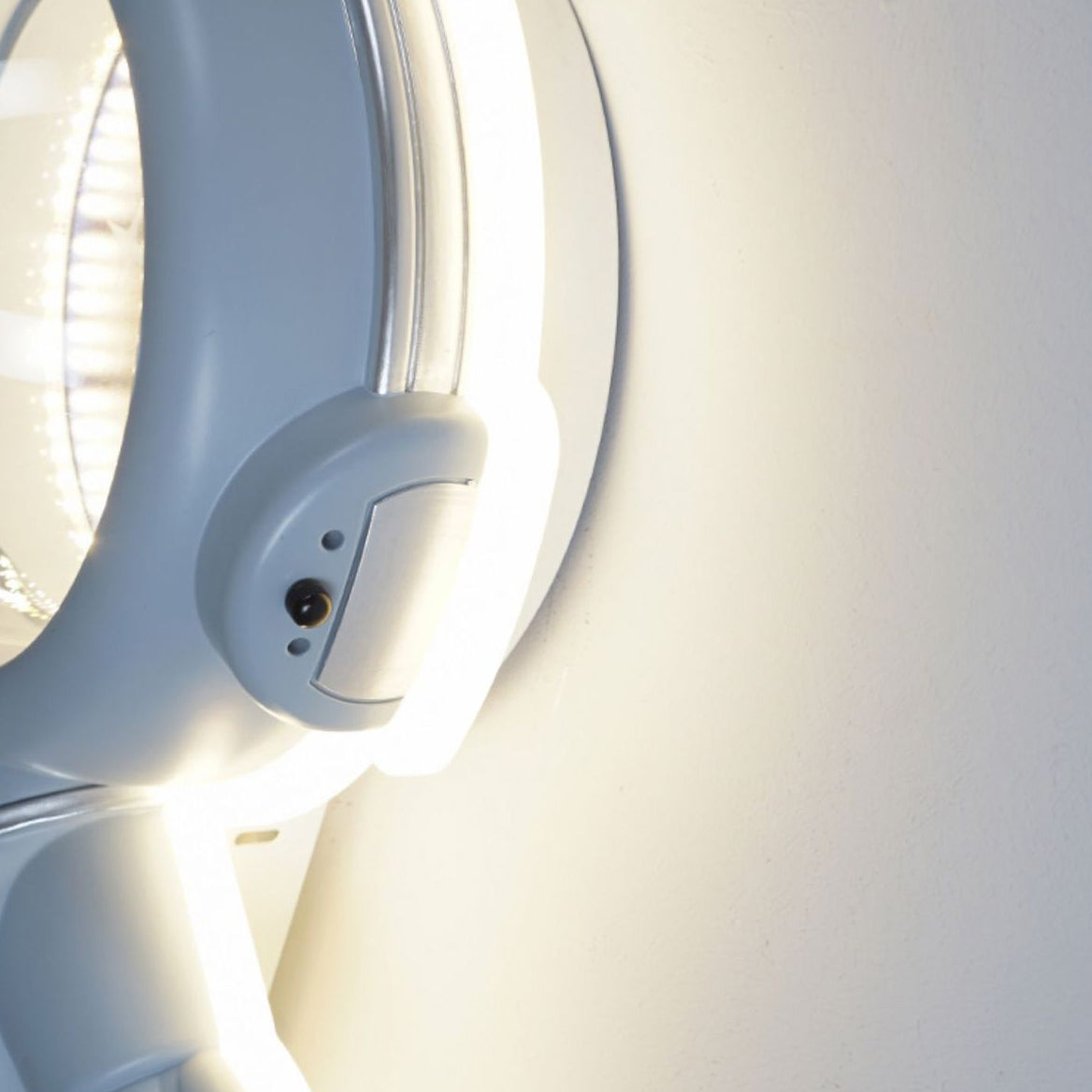 Contemporary Creative Kids Metal Acrylic Resin Astronaut Flush Mount Ceiling Light For Bedroom