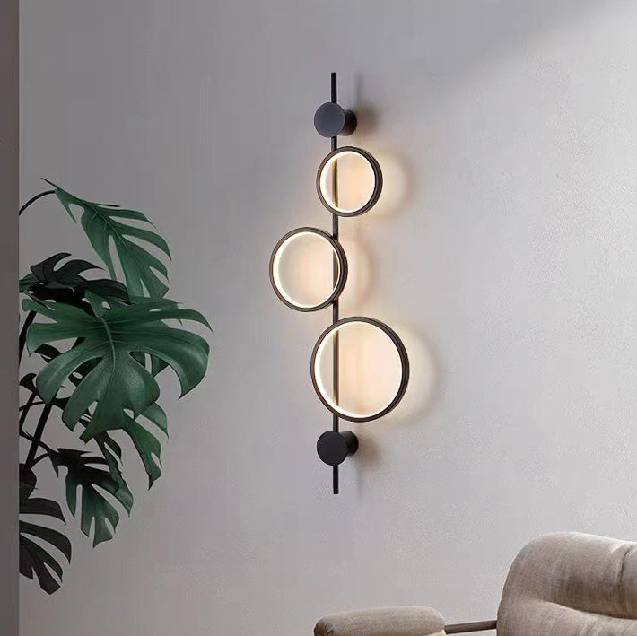 مصباح حائط LED من السيليكون متعدد الدوائر بتصميم عصري بسيط لغرفة المعيشة