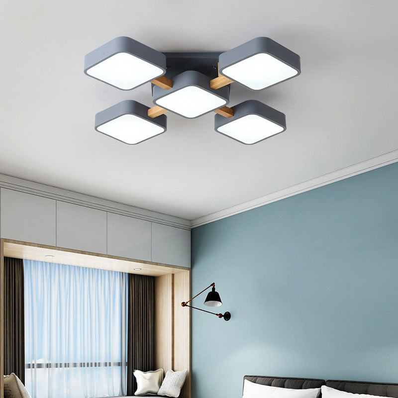 مصباح LED حديث من الأكريليك بتصميم مكعب صغير مدمج