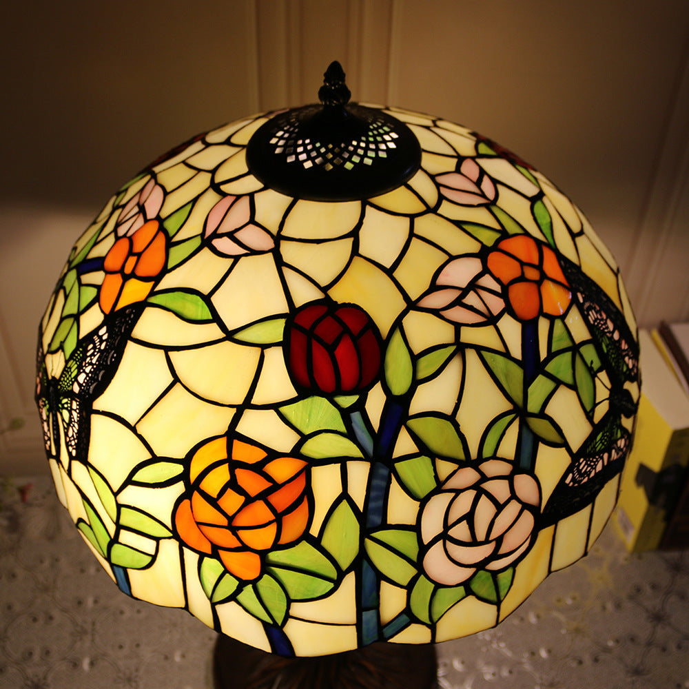 Traditional Tiffany Dome Rose Zipped Zinc Alloy Glass 2-Light Table Lamp For Bedside