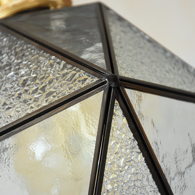 مصباح معلق تقليدي من الحديد والنحاس والزجاج متعدد الأضلاع من تيفاني، مزود بمصباح واحد لغرفة الطعام