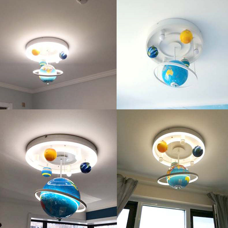 مصباح سقف دائري معاصر إبداعي من الحديد والزجاج بثلاثة مصابيح شبه مستوية لغرفة النوم