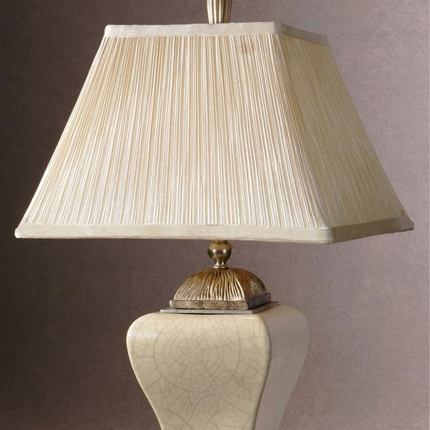 Retro Light Luxury Ceramic Base Fabric Shade 1- Light Table Lamp