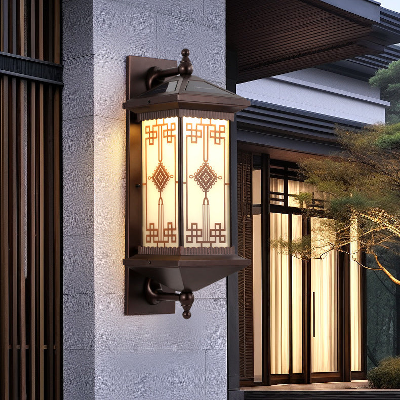 Traditional Chinese Aluminum Square Chinese Knot Pattern LED Waterproof Solar Wall Sconce Lamp For Outdoor Patio