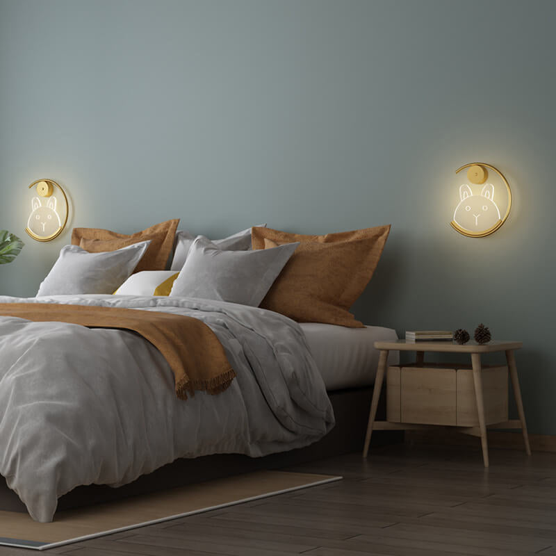 مصباح حائط LED إبداعي على شكل دب أكريليك ذهبي على شكل حرف C