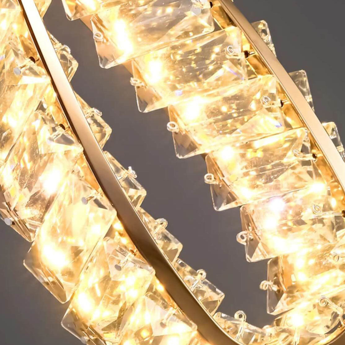 مصباح LED معلق بحلقة كريستالية فاخرة بتصميم عصري