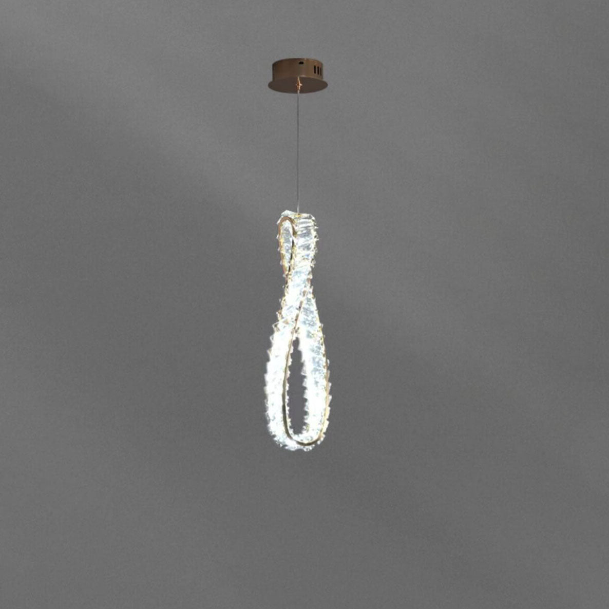 مصباح LED معلق بحلقة كريستالية فاخرة بتصميم عصري