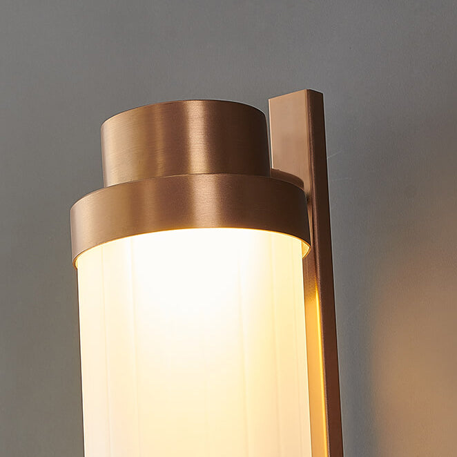 مصباح حائط LED أسطواني فاخر من Nordic Light مصنوع من الزجاج باللون الوردي الذهبي