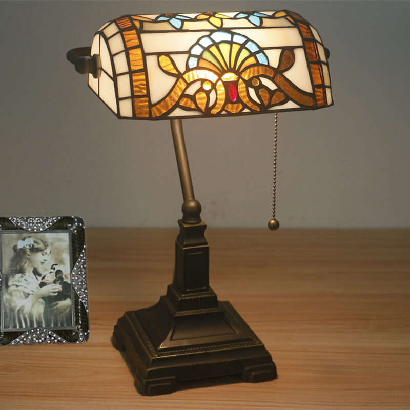 Vintage Stained Glass 1-Light Zipper Switch Table Lamp